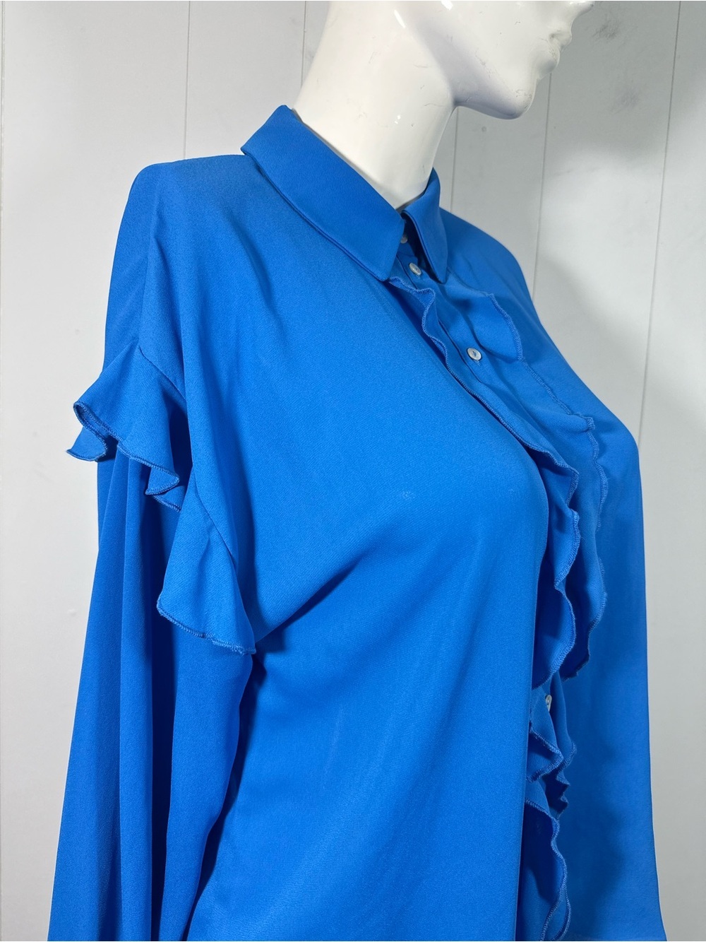 Zara Women's Size M Blue Long Sleeve Ruffle Button Down Shirt Blouse Top - Picture 4 of 11